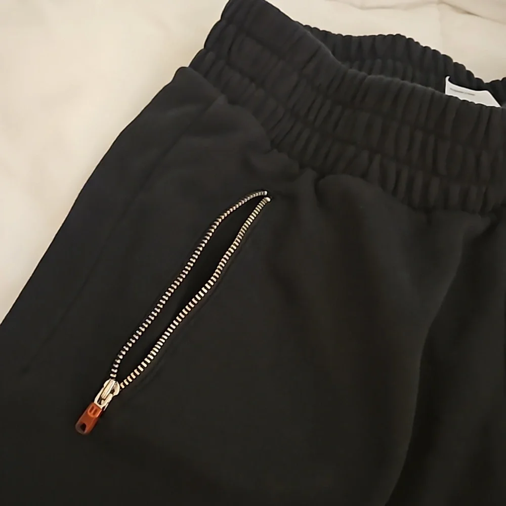 Sweatpants - Picture 3 of 4